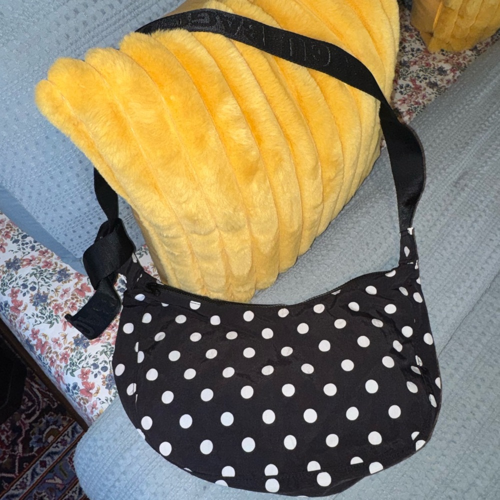BAGGU Medium Crescent Bag Polka Dot Print